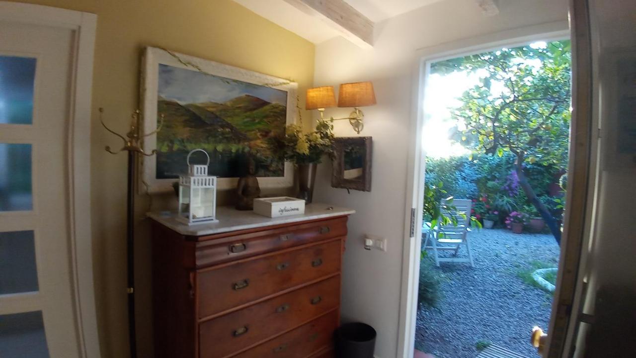 Casa Con Jardin Frente Playa De